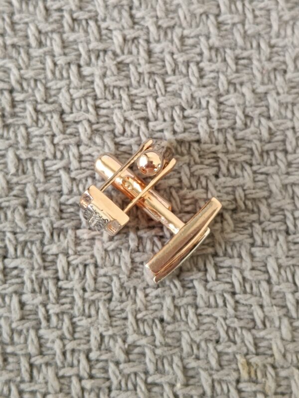 CUFF - 02A