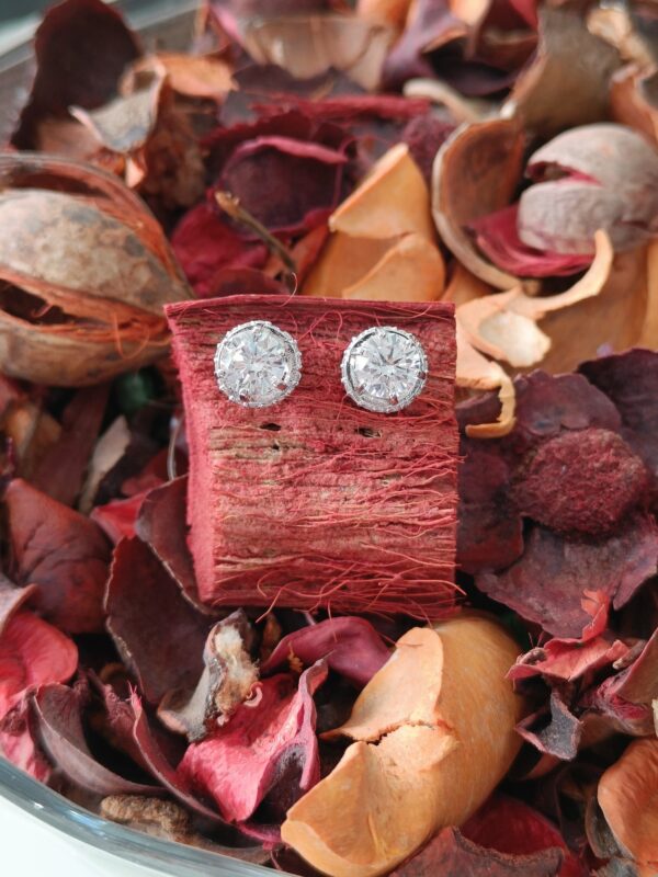 Solitaire Stud