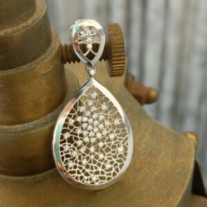 EAR-02B