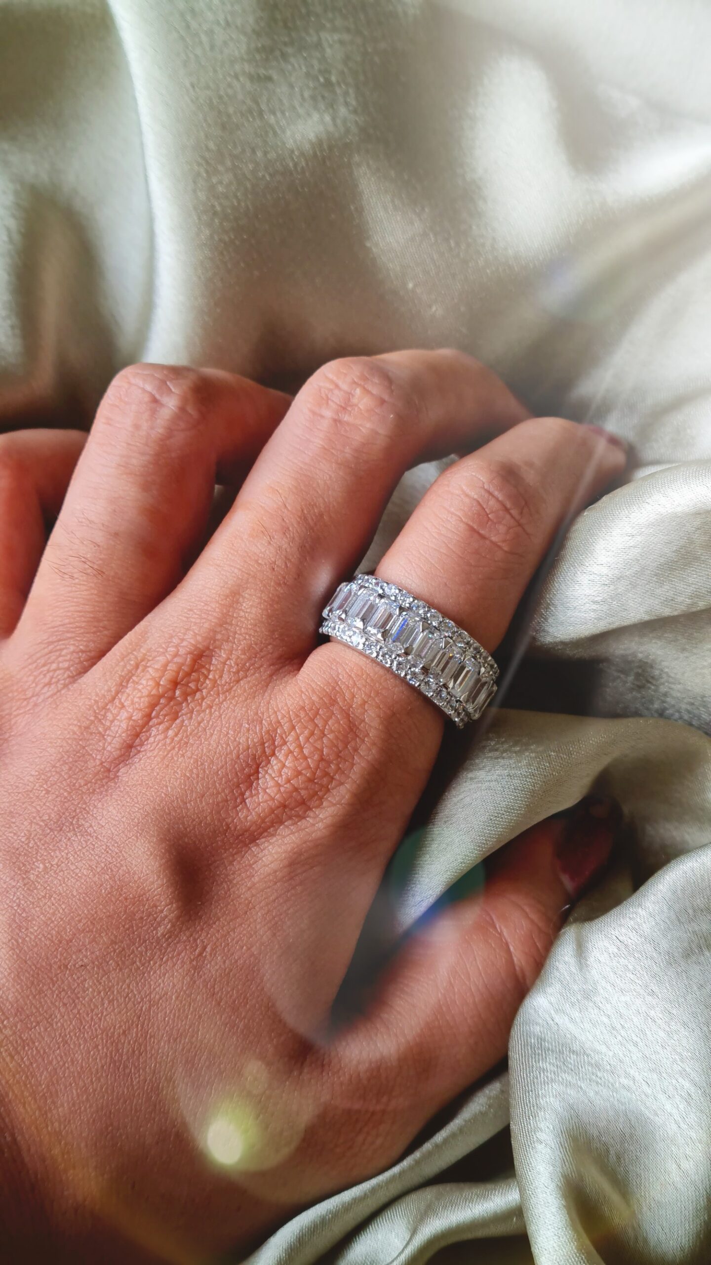 Emerald Band with round CZ Border