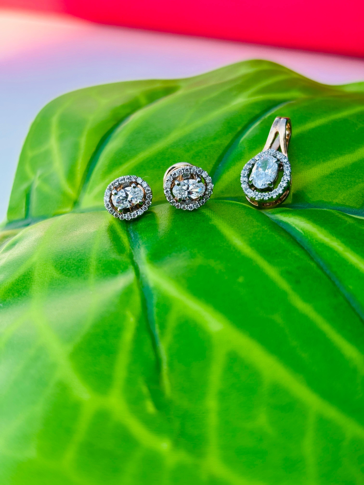 Oval shape Pendant Set