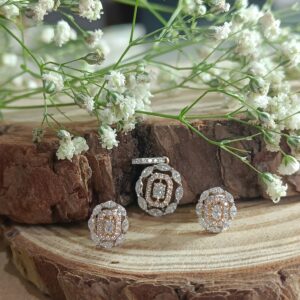 PendantSet