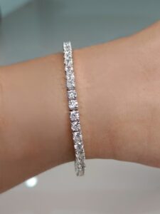 Round Tennis Bracelet 