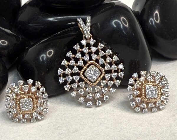 Square Rose Gold Pendant Set
