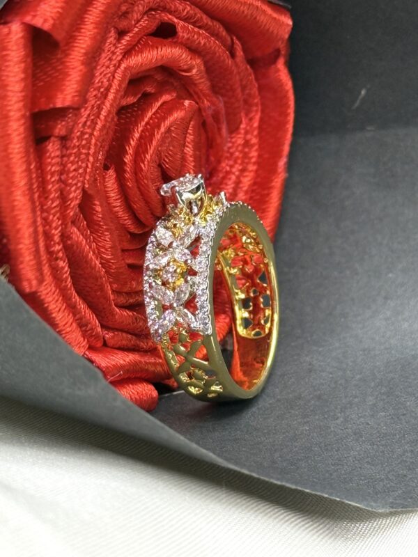 Silver Floral Solitaire Ring