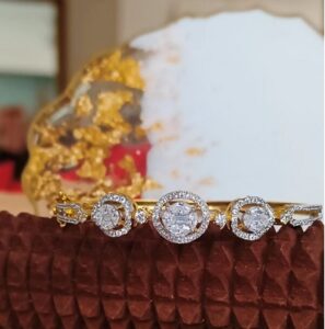 Bracelet with Invisible Oval Setting