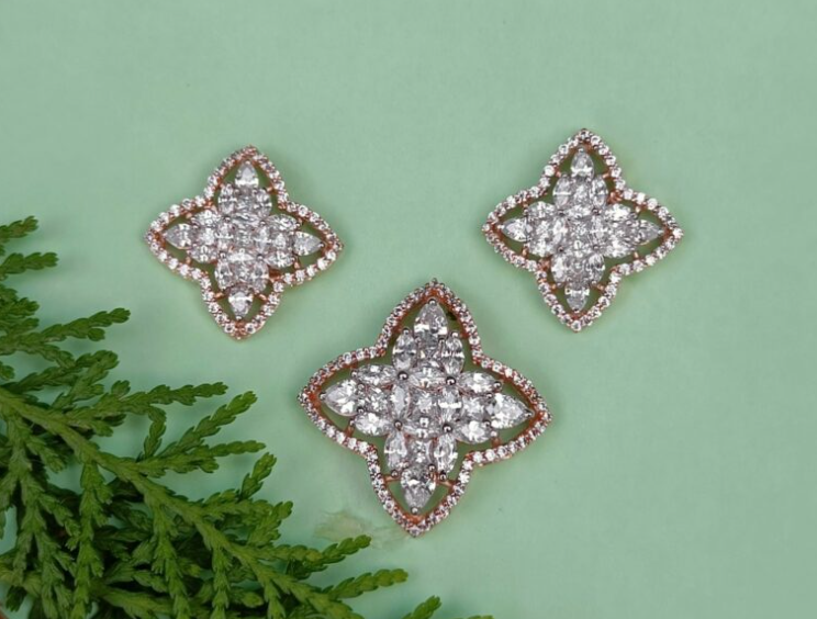 Star Bloom Pendant Set